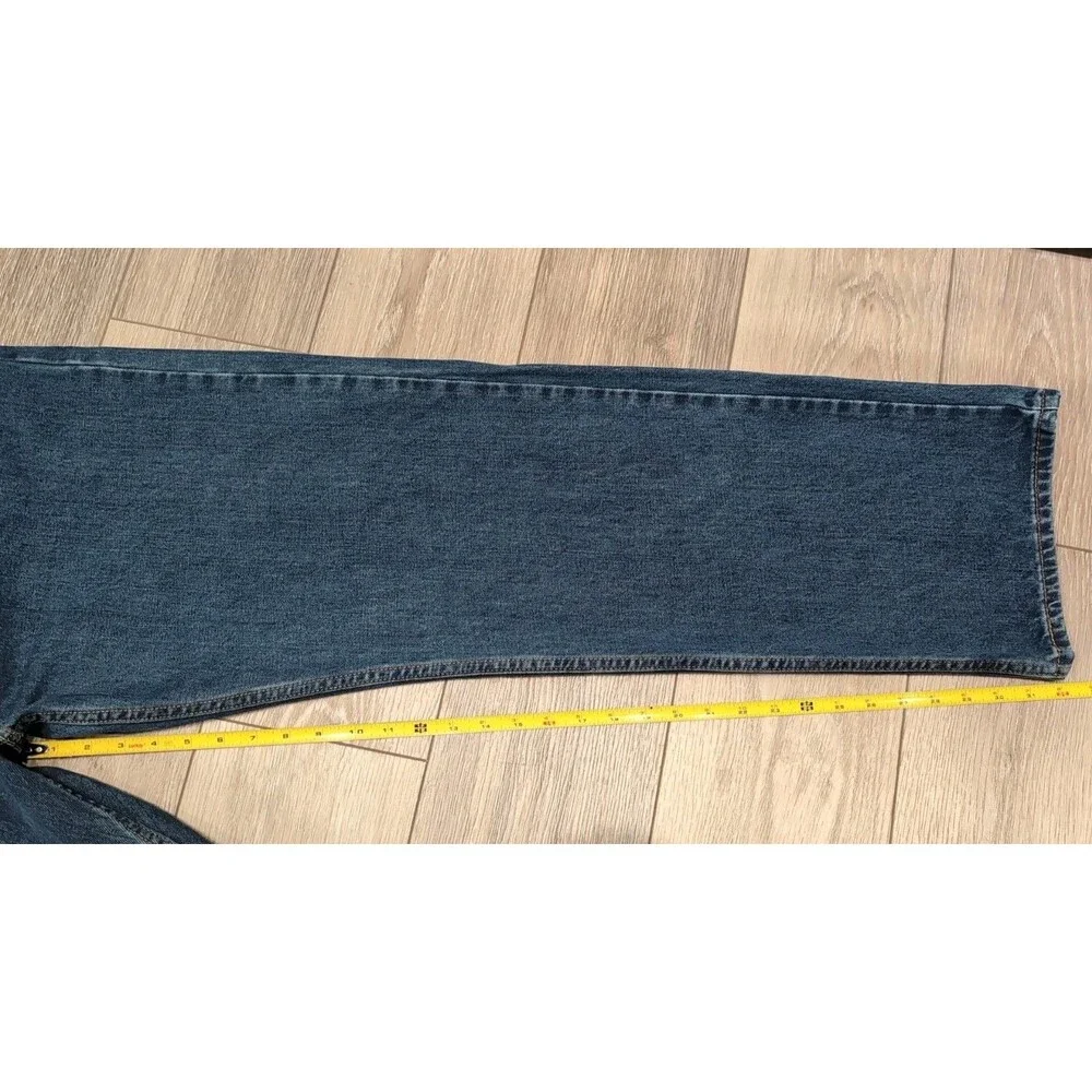 LEVI'S 505 MEN'S BLUE JEANS Regular Straight  in Size 42X32 Dark Wash EUC